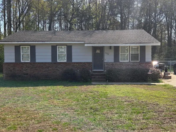 296 Gaston St, Pacolet, SC 29372