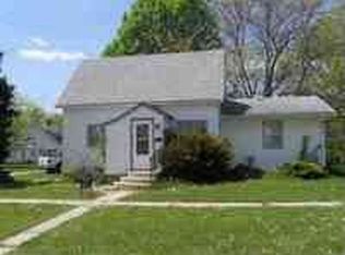108 S 2nd St, Plainview, NE 68769