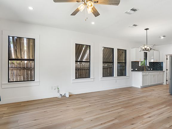 5th image of 119 SCHOOL ST