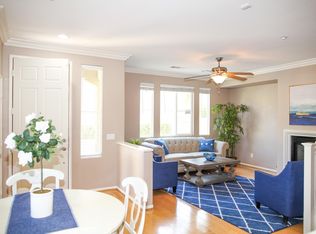 16963 New Rochelle Way UNIT 55, San Diego, CA 92127