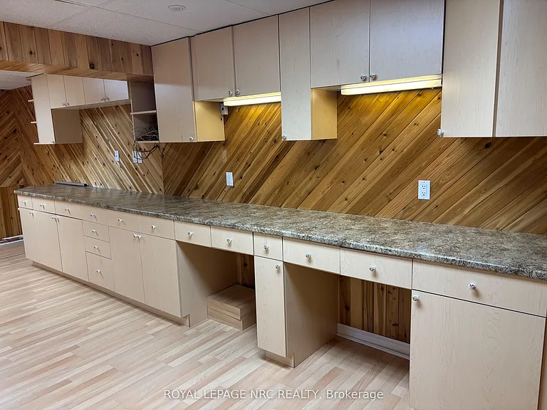 45 Flynn Ct — Photo 12