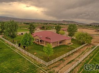 1425 14 Rd, Loma, CO 81524