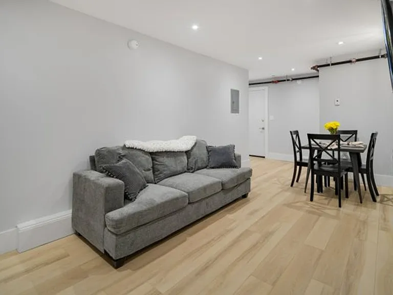 Quarry St. Apartments — Photo 148