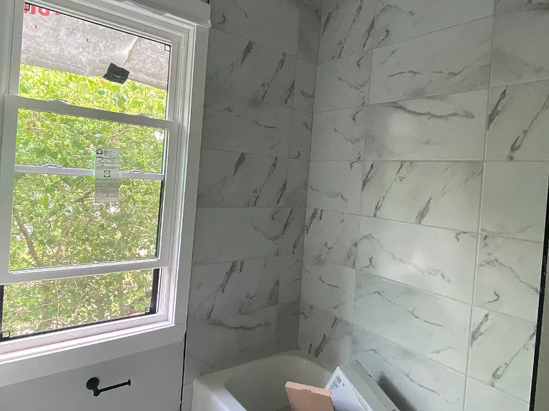 4 Cottage St #1 — Photo 2