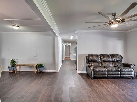 3rd image of 6011 Edwin Jones Dr