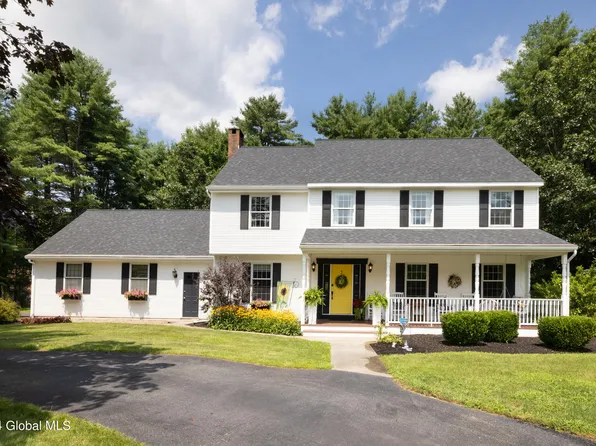 7 Cardinal Court, Queensbury, NY 12804