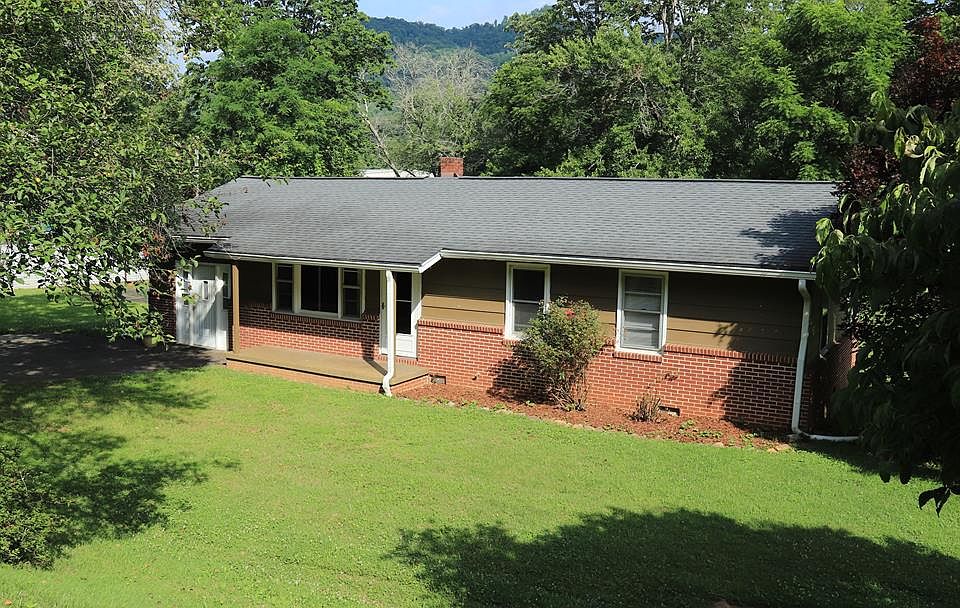 1st image of 387 Scotts Creek Rd