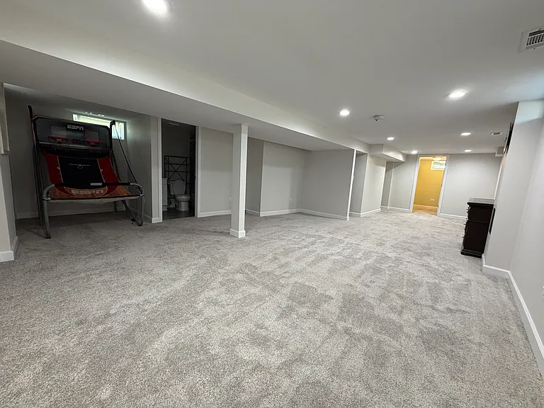 419 Crystal Ave — Photo 11