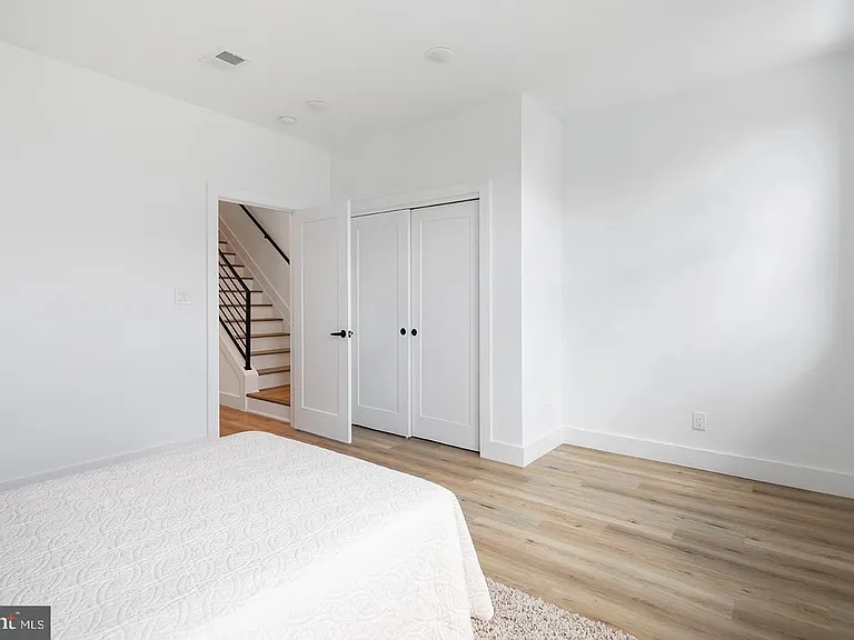 3108 Clifford St #A — Photo 12