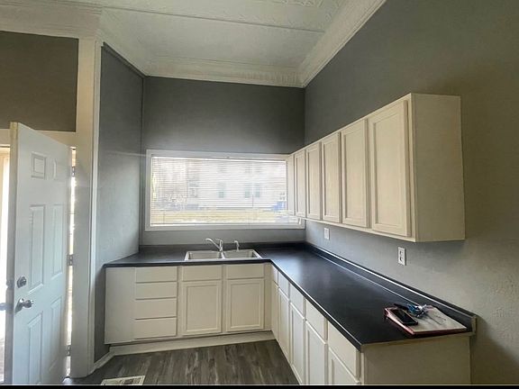 4th image of 3792 E 57th St APT 1
