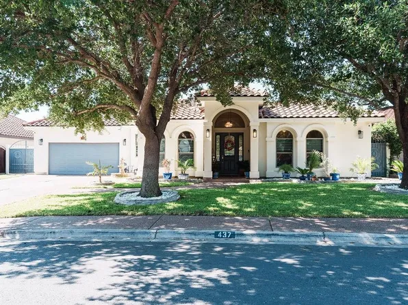 437 Emerald Lake Dr, Laredo, TX 78041