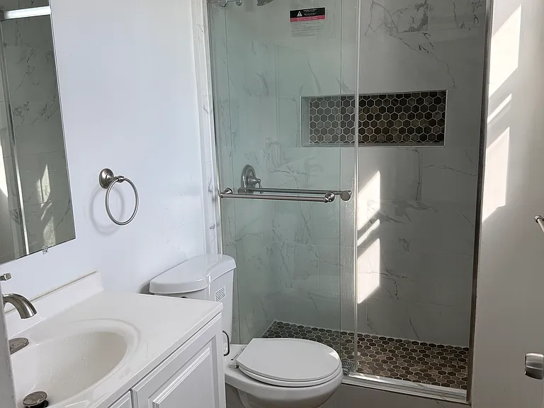 6301 Revere St — Photo 28
