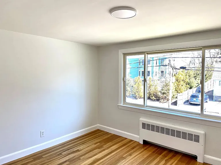 640 Lagrange St #2 — Photo 8