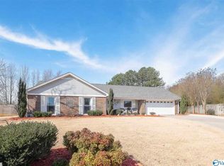 126 Wickstone Rd, Meridianville, AL 35759