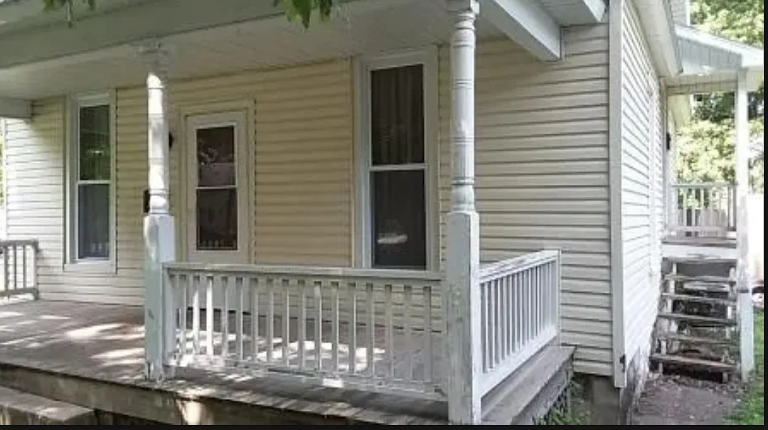 1 bed, 450 sqft, $555 — Photo 1