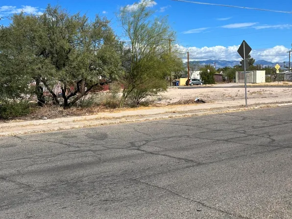 2526 S 8th Ave #17, Tucson, AZ 85713