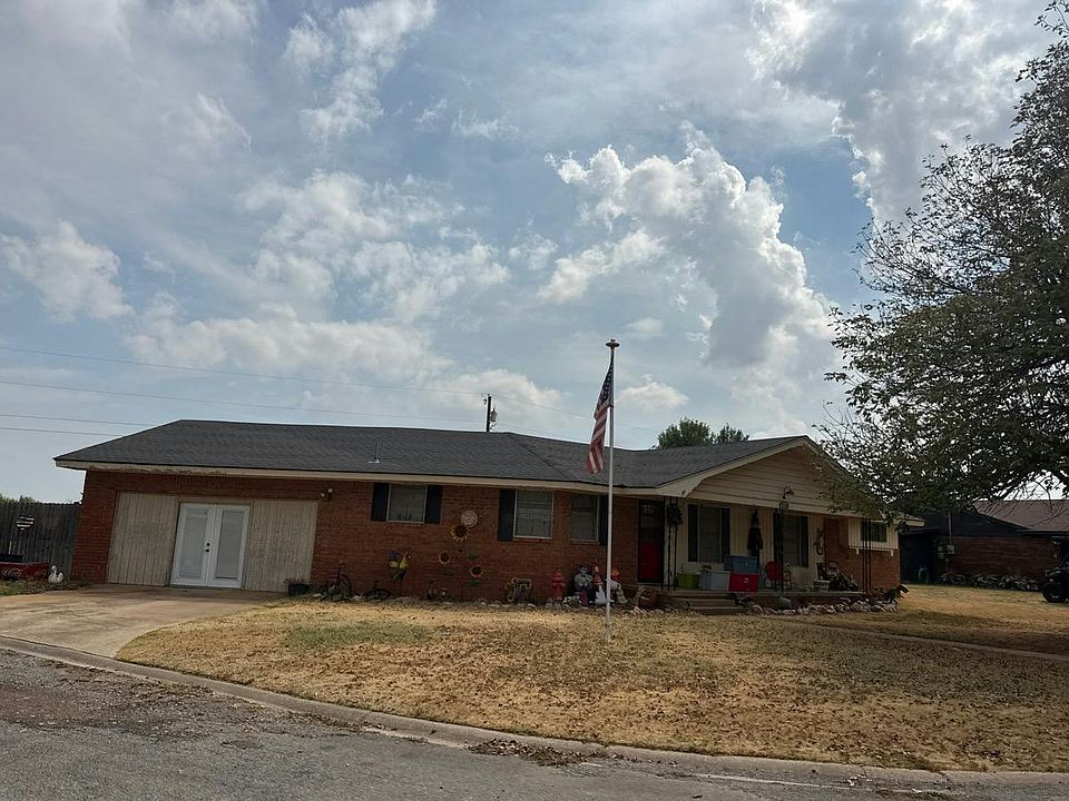 1st image of 518 Ruth Dr