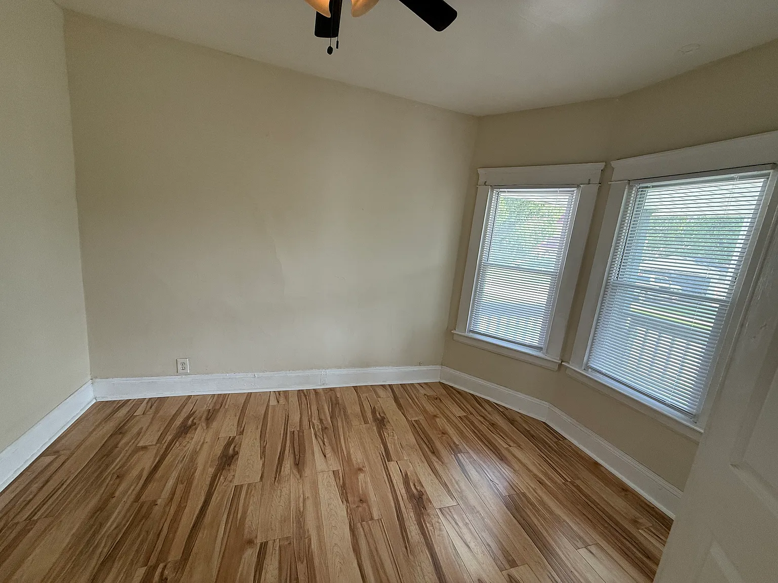 2 bed, 1086 sqft, $1,050 — Photo 3