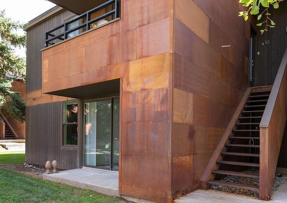 Building Photo 3