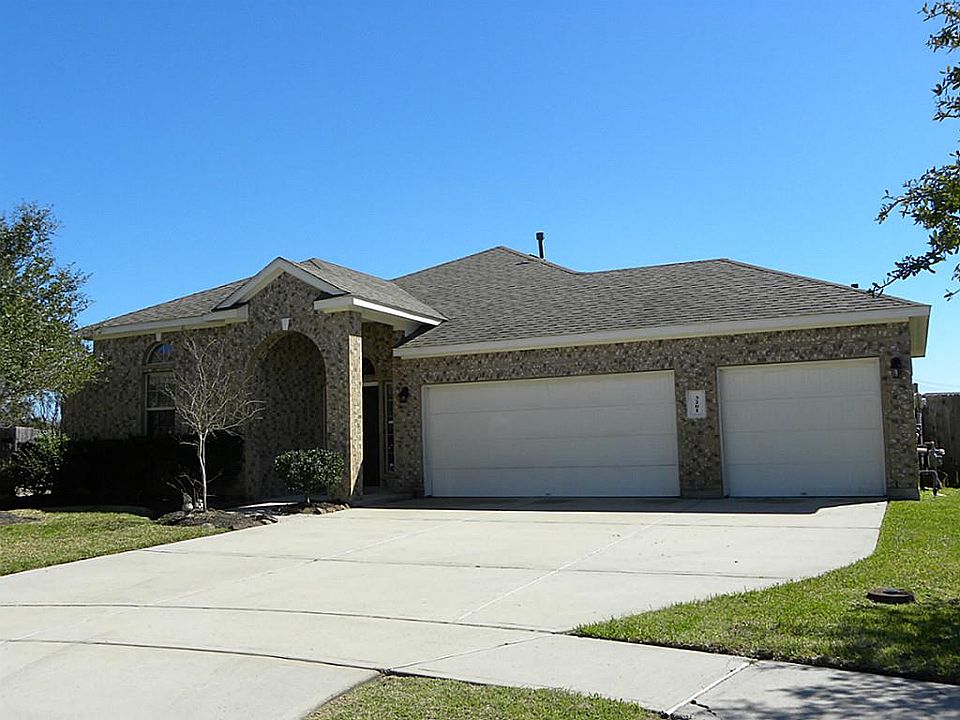 1st image of 3201 Queens Creek Ct