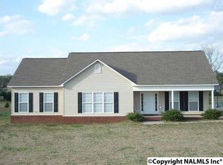 321 Old Vaughn Bridge Rd, Hartselle, AL 35640