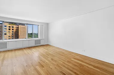 Rented by SR8 REALTY LLC