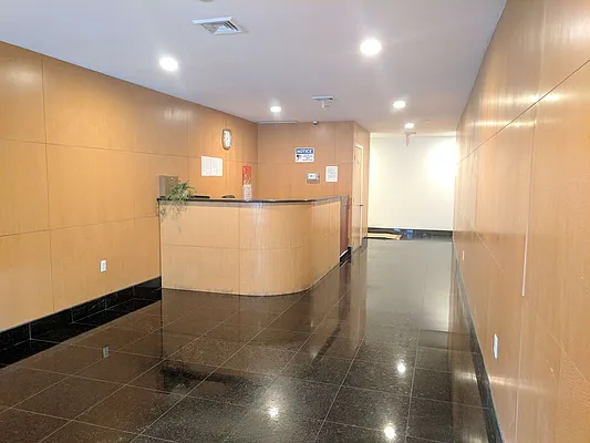 Sold by Longines Realty Inc. | media 40