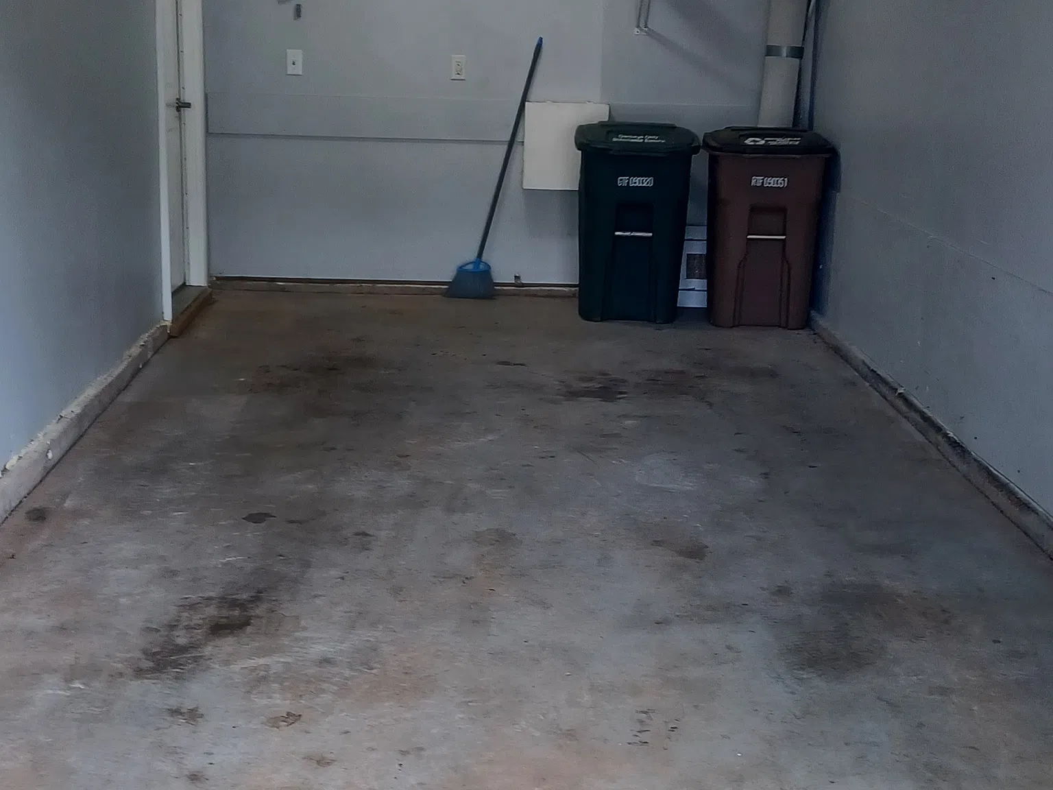 2 bed, 2.5 bath, 1248 sqft, $1,700 — Photo 2