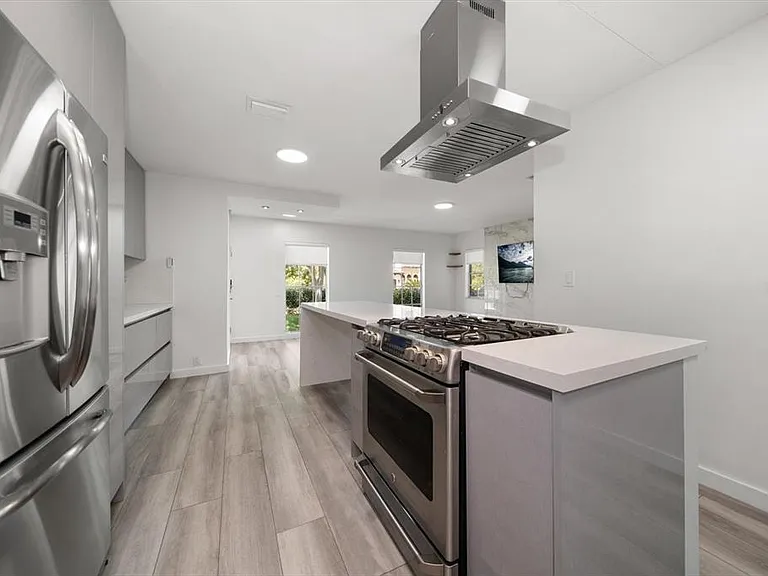 3920 W Barcelona St — Photo 5