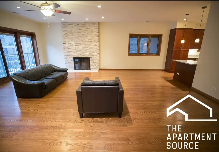 677 N Peoria St #2 — Photo 3