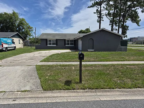 2903 Calumet Dr Photo 1