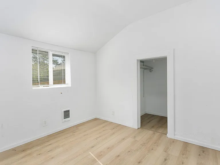 2014 88th St E — Photo 12