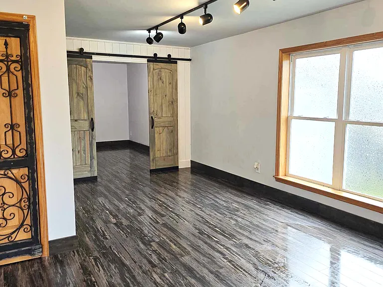 107 Franklin St #C0 — Photo 16