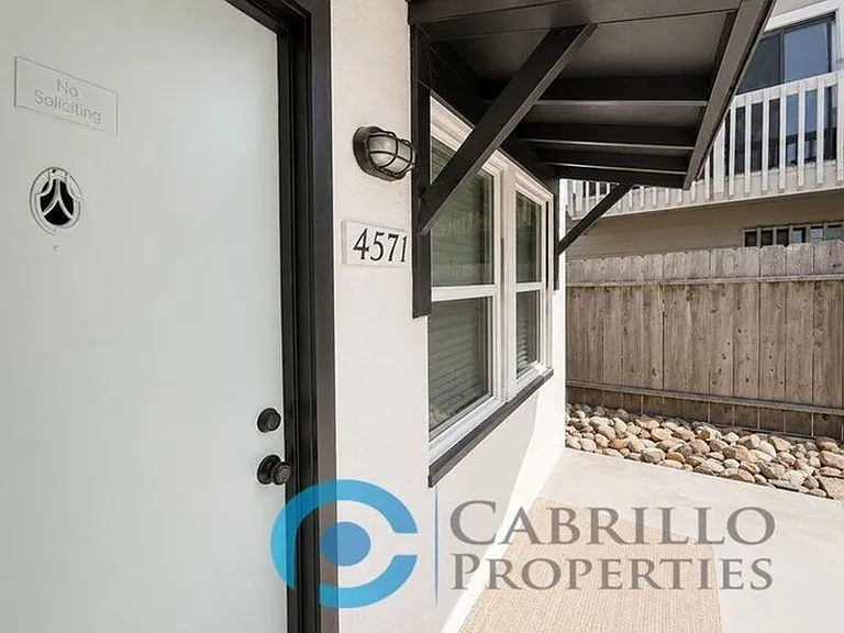 4571 North Ave — Photo 16