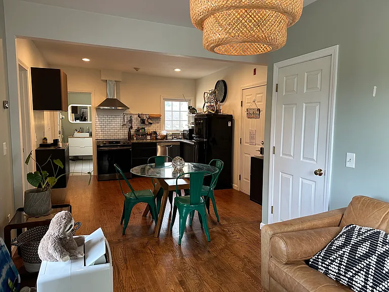 26 Cliff Ave #2 — Photo 4