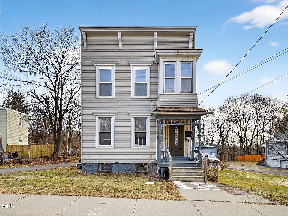 1st image of 114 3rd Avenue