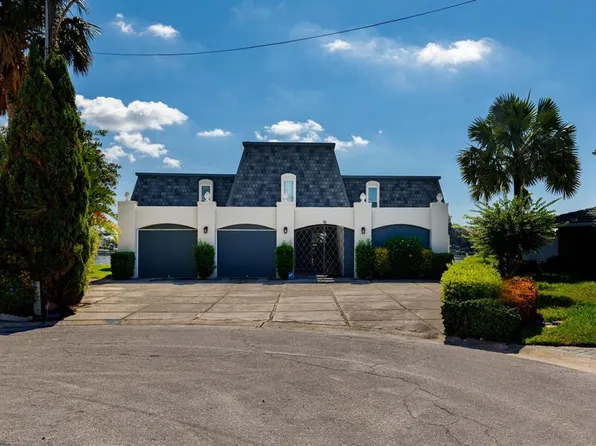 16 Island Dr, Treasure Island, FL 33706