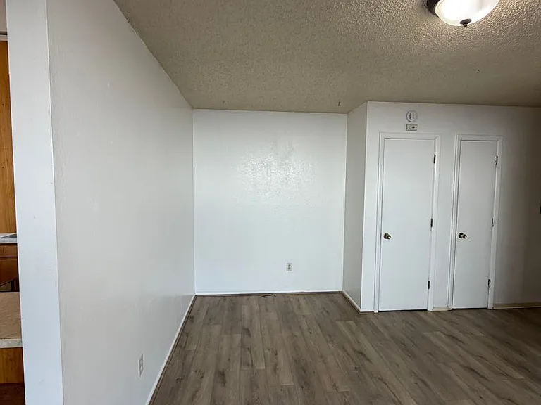 2437 Garden Ave — Photo 7