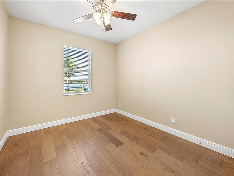 2049 Heart Lake Dr — Photo 51