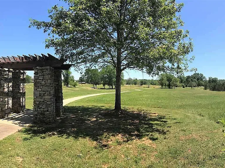 7943 Gristmill Dr — Photo 19