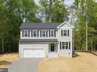 8355 Coolidge Cir, King George, VA 22485
