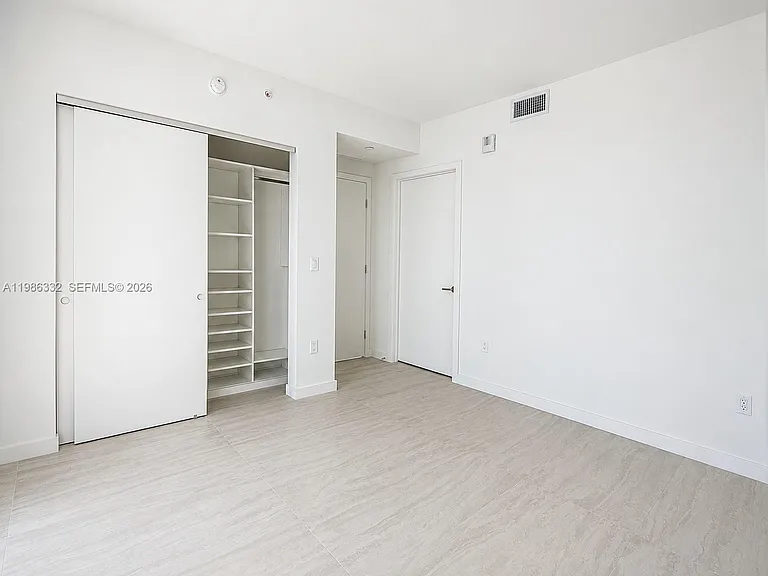 77 SE 5th St #2015 — Photo 18