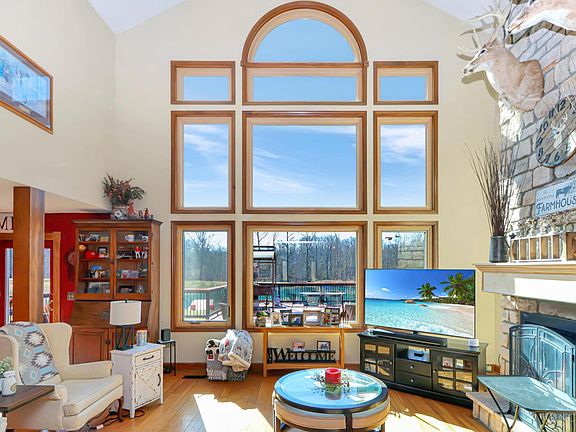 4th image of 1613 W Concord Rd