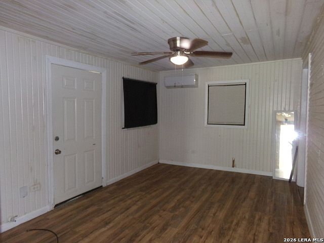 1st image of 519 Rigsby Ave #2