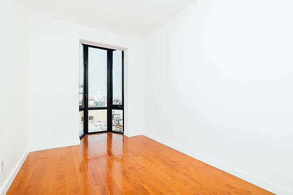 Rented by Nooklyn NYC LLC | media 21