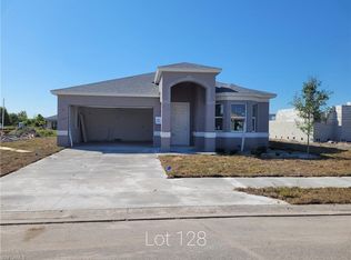 1099 Jackson Ct, Immokalee, FL 34142