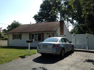12 Crescent Rd, Edison, NJ 08817