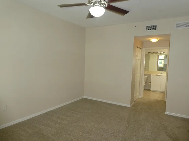 804 E Windward Way #211 — Photo 12