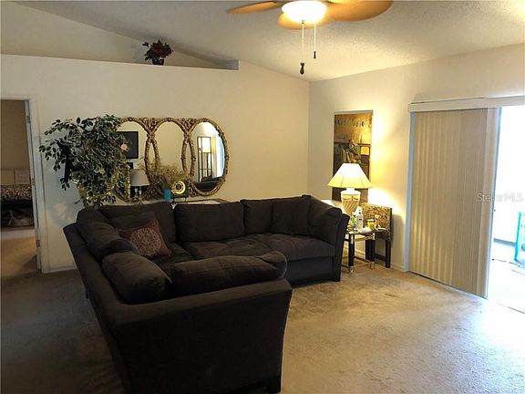 5th image of 2025 E Prairie Cir