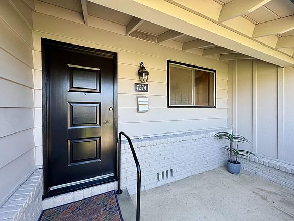 3rd image of 7274 Stanwood Way